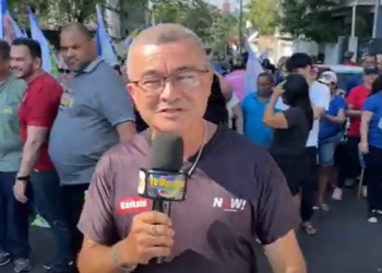 Coronel Menezes em nova caminhada pelo bairro da Alvorada I