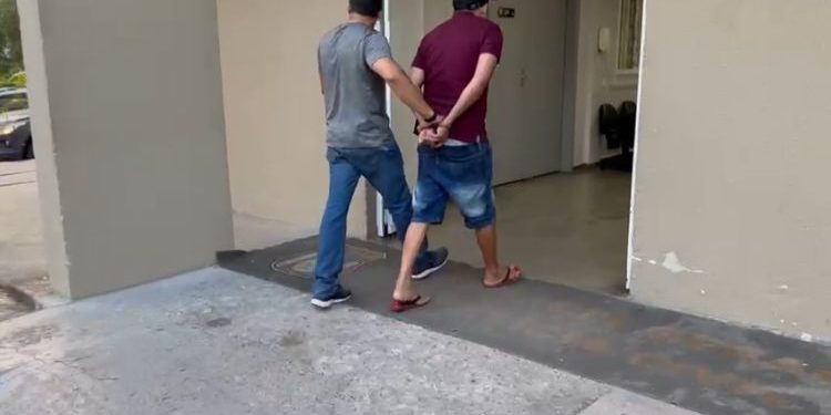 PC prende Medina: braço direito de líder de facção criminosa na Compensa