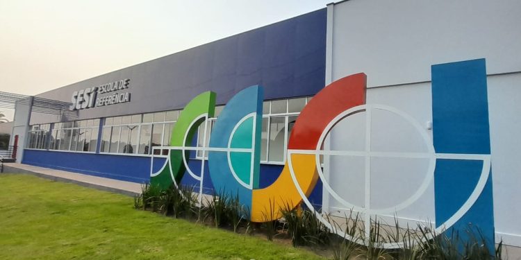 SESI Escola de Referência inaugura pavilhão tecnológico