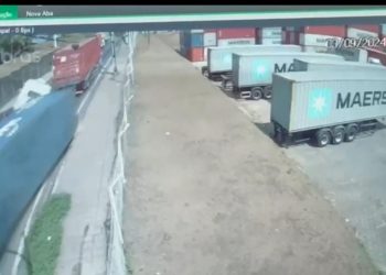 TRAGÉDIA EM MANAUS – Motorista morre esmagado por carreta