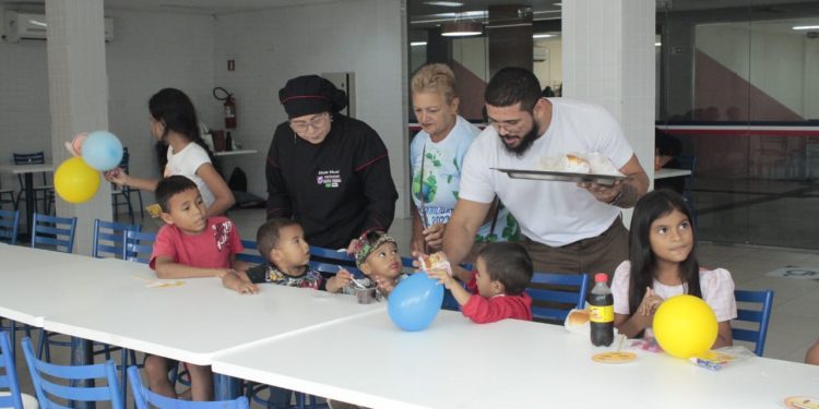 Faculdade Santa Teresa oferece serviços gratuitos para a comunidade no Dia de Responsabilidade Social