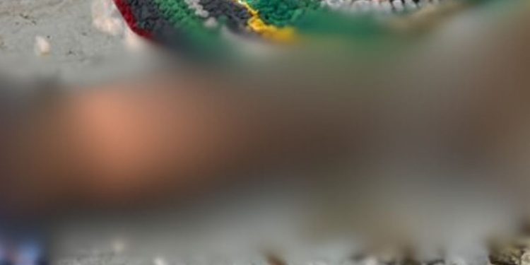 Moradores ouvem gritos e acham homem morto sem roupas no Parque 10