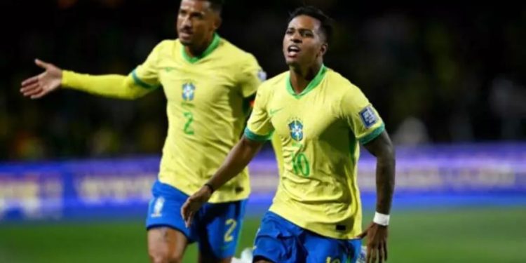 Sem brilho, Brasil vence o Equador e se recupera nas Eliminatórias