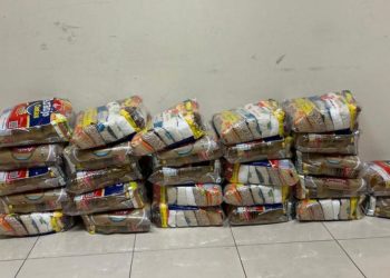 PF apreende 25 cestas básicas para distribuição por candidato a vereador em Manaus