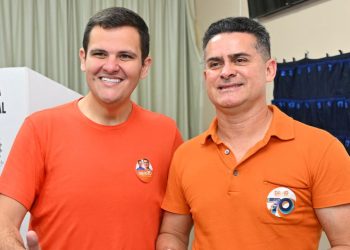 David Almeida lidera corrida à Prefeitura e agradece eleitores: “Eu tenho Deus e o povo como padrinhos”
