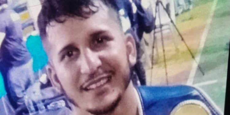 Lutador de boxe desaparece em Manaus e família recebe informação que ele foi morto no Tarumã