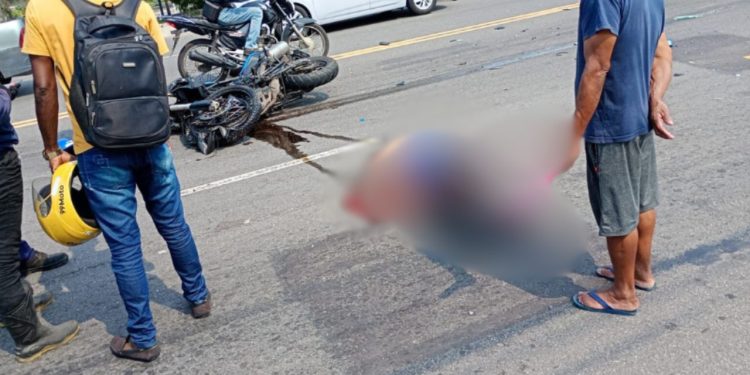 Motociclista perde a vida ao colidir em traseira de carro no Distrito Industrial