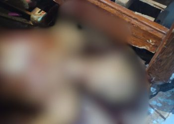 Casa é invadida por criminosos e homem é morto a tiros na Compensa