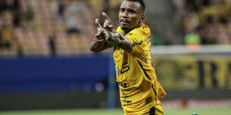 Novorizontino perde para o Amazonas e tem liderança ameaçada na Série B