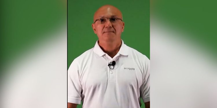 Coronel Menezes agradece apoio da população e declara voto no 22