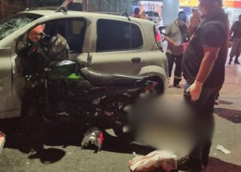 Motociclista morre após colidir com carro na avenida Autaz Mirim