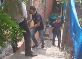Homem que ameaçava a ex por mensagens de transferências bancárias é preso em Manaus. Homem que ameaçava a ex por mensagens de transferências.