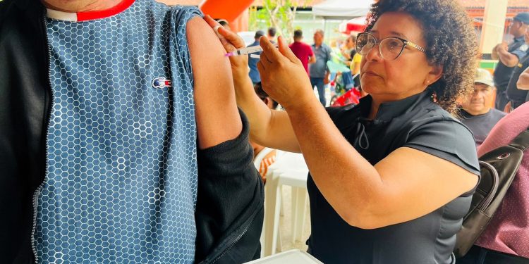Campanha de vacinação contra a gripe segue até o dia 26 em todo o Amazonas