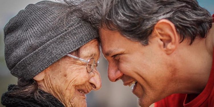 Eleição mais atípica do que esta, só em outro universo paralelo, onde o currículo e expertise dos vices supera, em muito, as aptidões e formação pedagógica dos “cabeça de chapa”