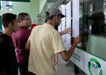 UEA inicia processo seletivo 2024 com provas do SIS