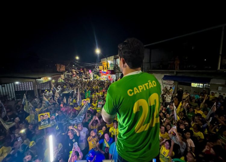 Capitão Alberto Neto e Professora Maria do Carmo comandam agenda da virada 22 em Manaus