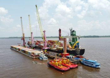 Operação emergencial já movimentou mais de 11 mil contêineres em Itacoatiara