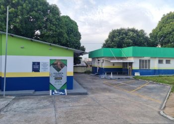 Mulher é presa após agredida a mãe de 72 anos com pedaço de madeira no Novo Aleixo