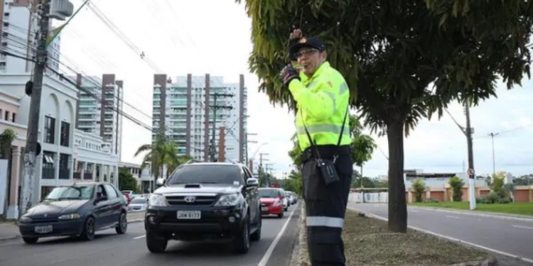 Fim de semana terá esquema especial de trânsito por conta de celebrações religiosas em Manaus