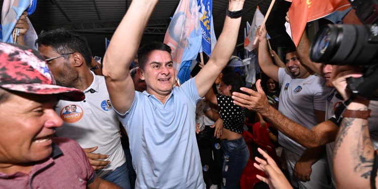 Em novo mandato, David anuncia construção de moradias, fomento turístico, disseminação de festival e ações de asfalto