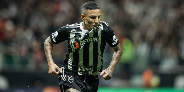 Vasco perde para o Atlético-MG de virada e se complica na Copa do Brasil