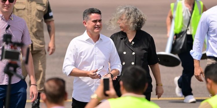 Prefeito David Almeida recebe Joe Biden em Manaus e destaca importância da visita