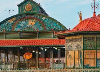 Mercado Municipal Adolpho Lisboa é a grande vedete aos domingos no Centro