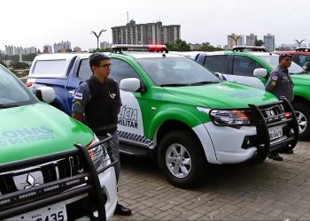 Viaturas da PM estão sendo retidas pela empresa que as aluga por falta de pagamento. É isso mesmo; a empresa Tecway está retendo os veículos que chegam para manutenção, por falta de pagamento