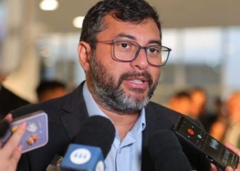 Uma recomendação do Ministério Público Federal não pode mais que uma Emenda Constitucional, mas é assim que Wilson Lima pensa, ao se negar a pagar a terceira parcela do Fundef aos professores