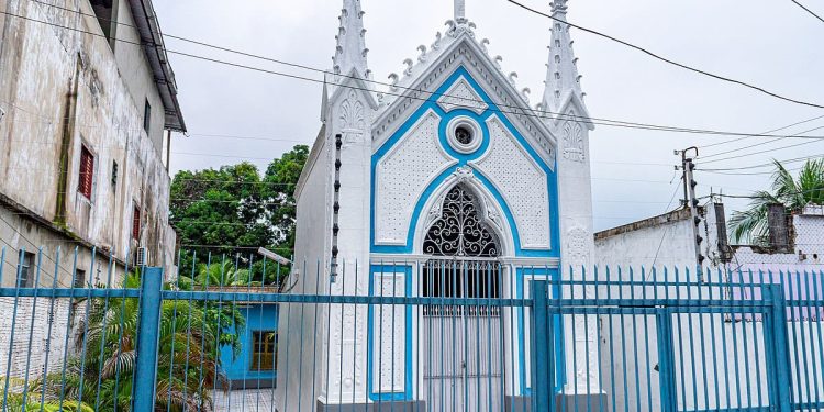 Diabo tem igreja em Manaus: Construção intriga a todos pelo tamanho e nome