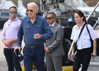Joe Biden chega a Manaus para 1ª visita de presidente dos EUA