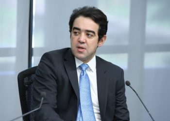 TCU contrata salão com massagens relaxantes e serviço íntimo