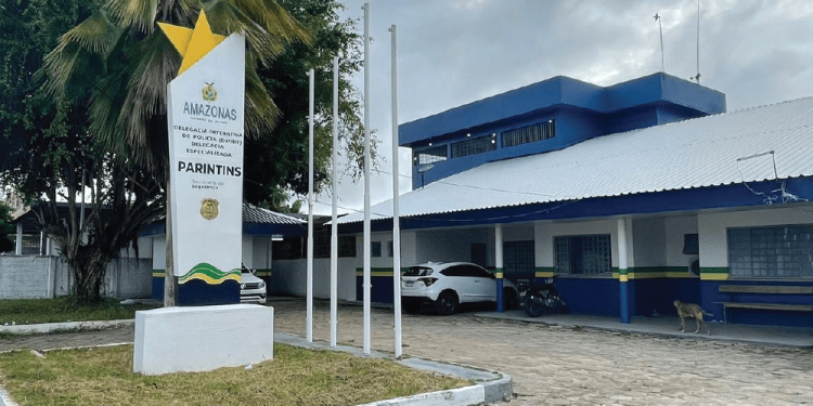 Em Parintins, pai estuprava a própria filha de 9 anos e mãe sabia de tudo; ele foi preso