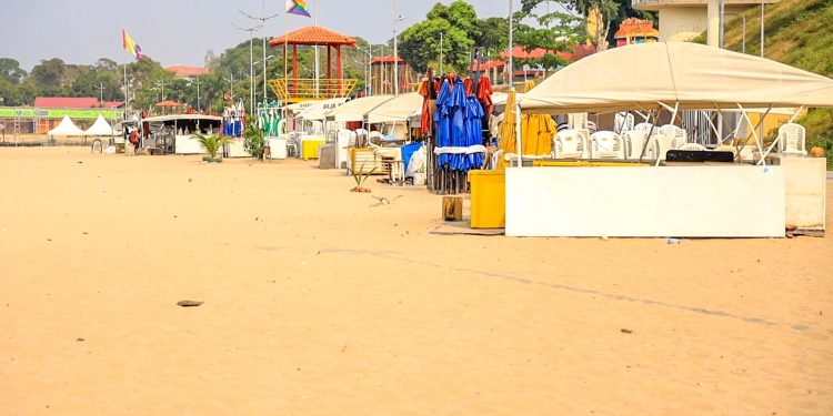 Anunciado pagamento de auxílio de R$ 3 mil a permissionários da Ponta Negra