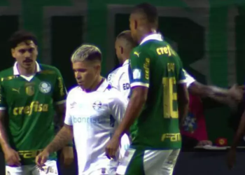 Palmeiras martela no Allianz Parque, vence Grêmio e passa a secar líder Botafogo