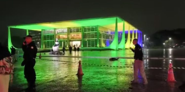 A polarização que impõe uma nova realidade no país, o terrorismo. A que ponto chegamos?