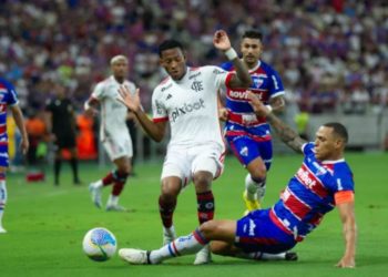 Fortaleza e Flamengo ficam no empate e se afastam do título do Brasileirão