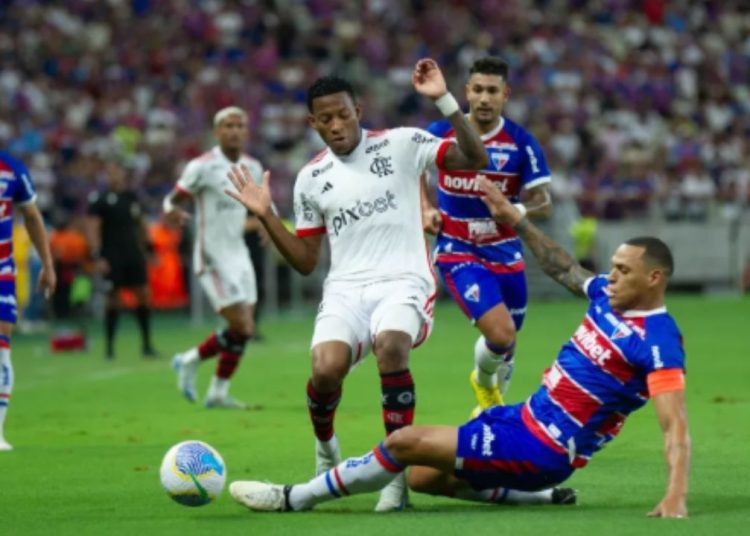 Fortaleza e Flamengo ficam no empate e se afastam do título do Brasileirão