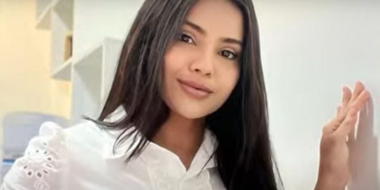 Secretária de advogado é presa por fazer empréstimos em nome de 8 idoso no Amazonas