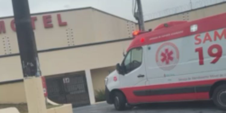 "Tomou azulzinho e passou mal": Homem morre dentro de Motel na Compensa - VÍDEO