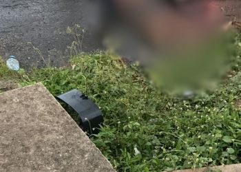 Morador de rua escorrega e morre após bater a cabeça no meio-fio em Manaus; veja