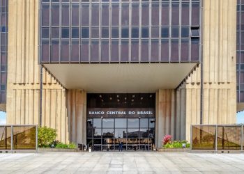 A farra das hienas com os juros no Brasil