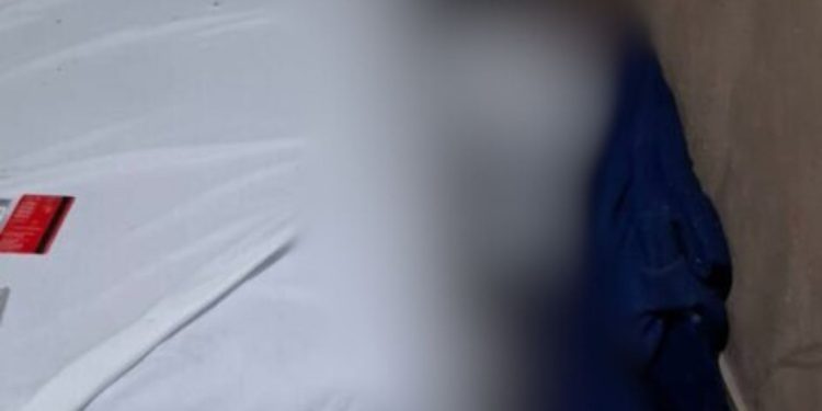 Homem se esconde debaixo da cama, mas é morto a tiros no Tarumã