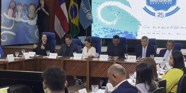 Governador Wilson Lima participa de premiação do Selo Unicef para 29 municípios que alcançaram metas de proteção à infância