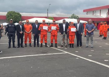 Governo do Amazonas forma 200 novos soldados do Corpo de Bombeiros e reforça segurança no estado