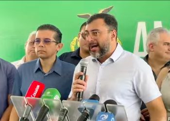 Coletiva:Governador Wilson Lima entrega 70 toneladas alimentos do PAA para instituições sociais