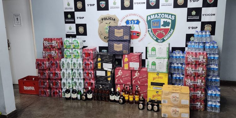 homem faz falso Pix e tentar desviar bebidas para festa do tráfico em Manaus