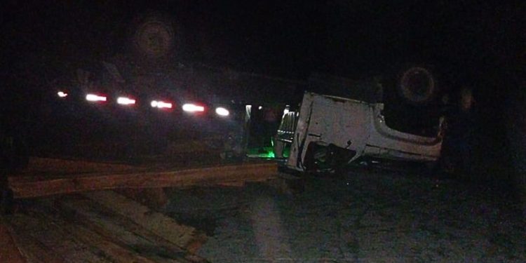 Desesperada, tia grava vídeo de sobrinho esmagado por caçamba em Novo Airão