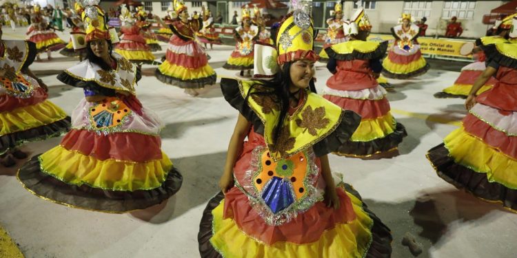 Carnaval 2025: Ordem de apresentação das escolas dos grupos de acesso A e B é definida