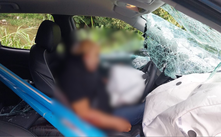 Na véspera de Ano Novo, homem é morto a tiros dentro de carro em Manaus